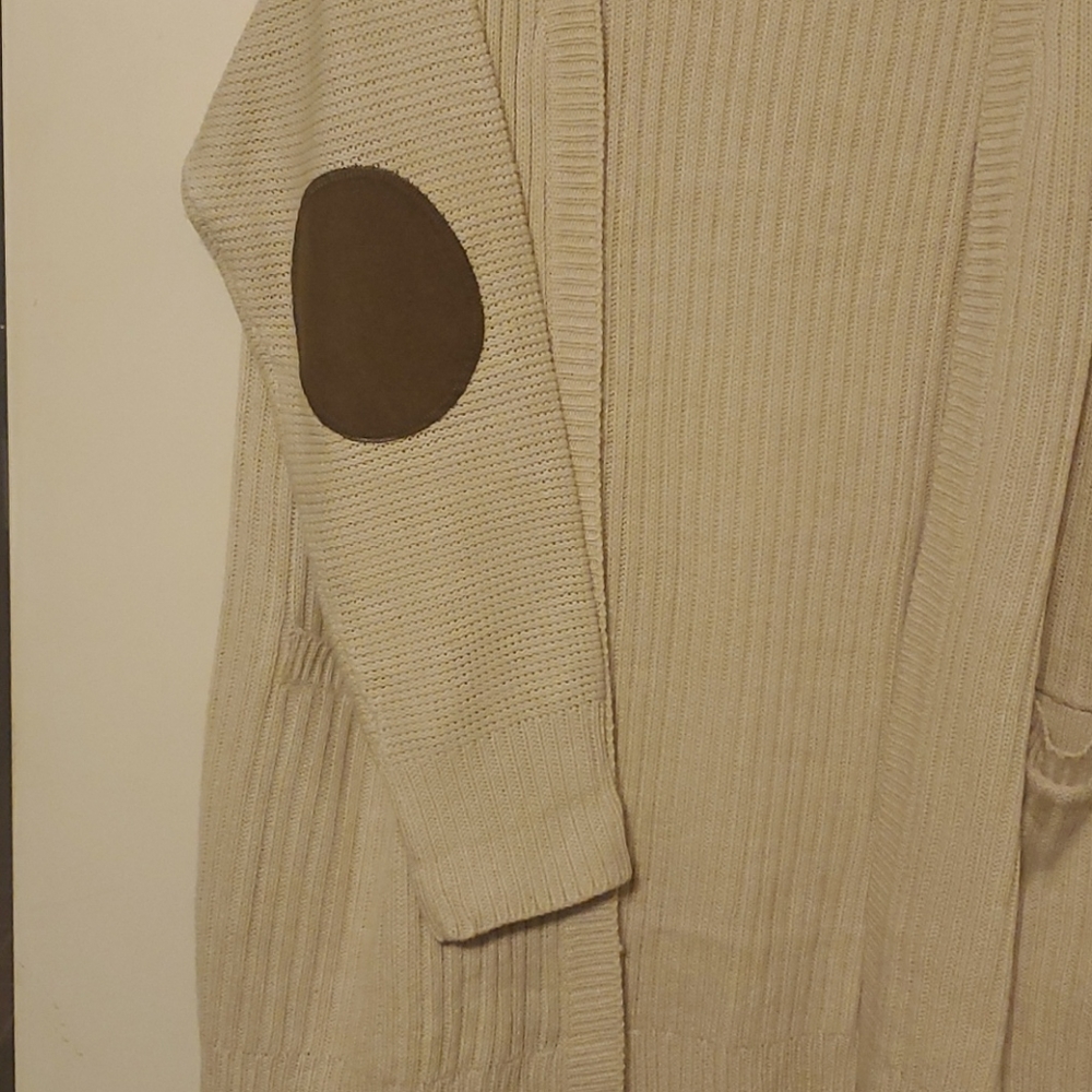 Tan Cardigan - Picture 3 of 3